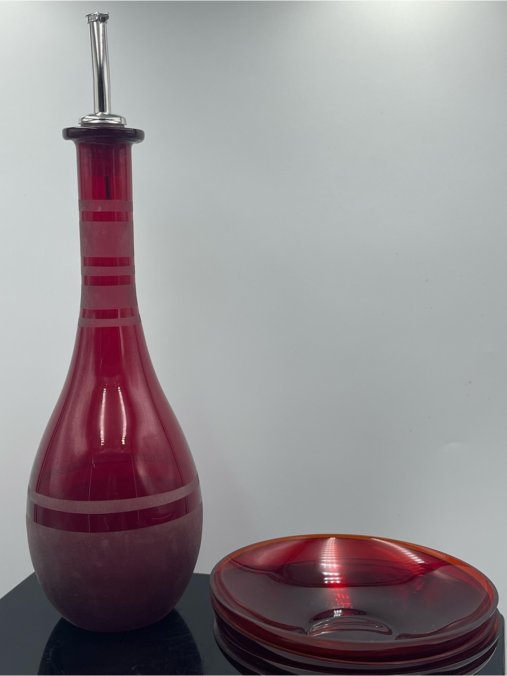 Bombay Company: Vintage Buenos Aires Olive Oil Bottle Stopper & Dipping Bowl Set - Picture 6 of 16